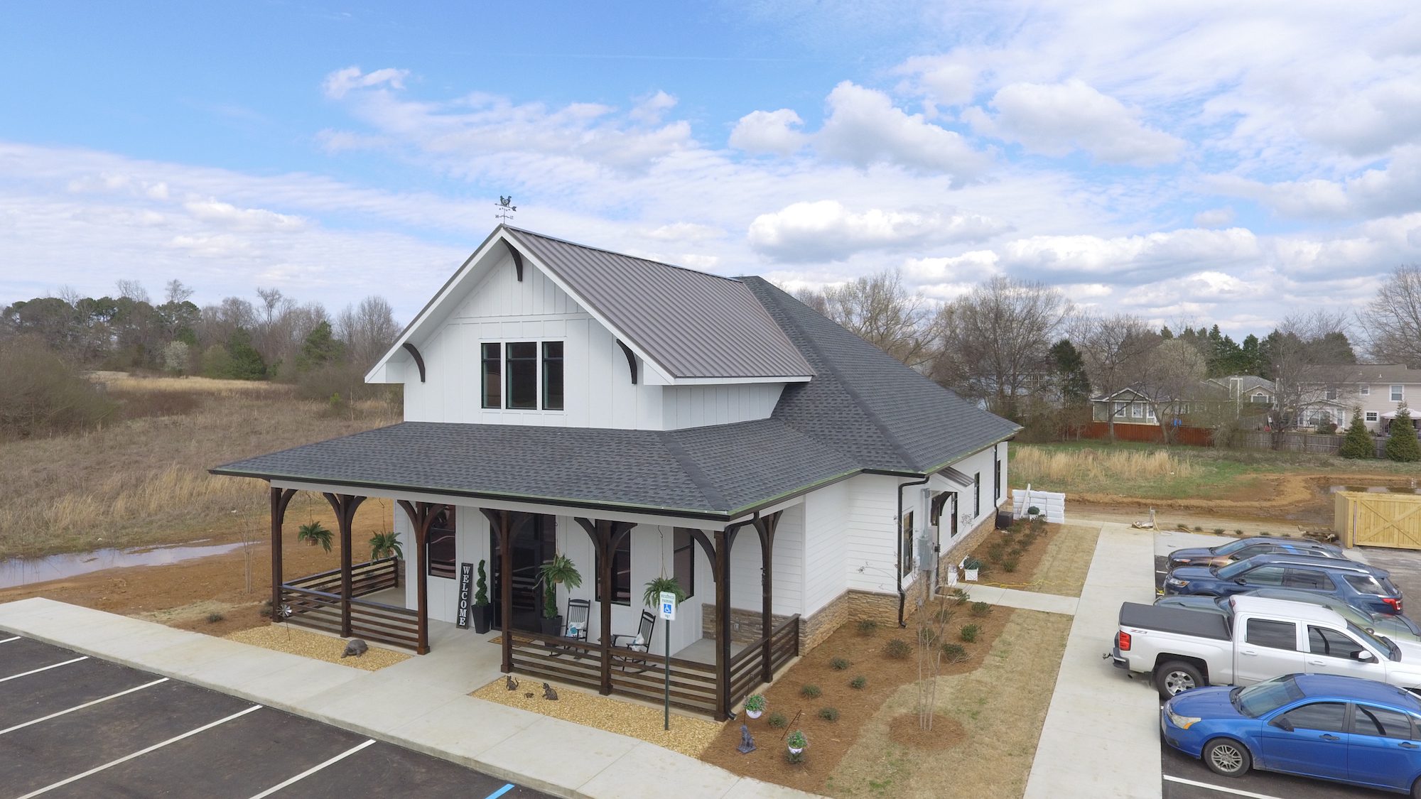 Thompson Roofing, roofing company near me